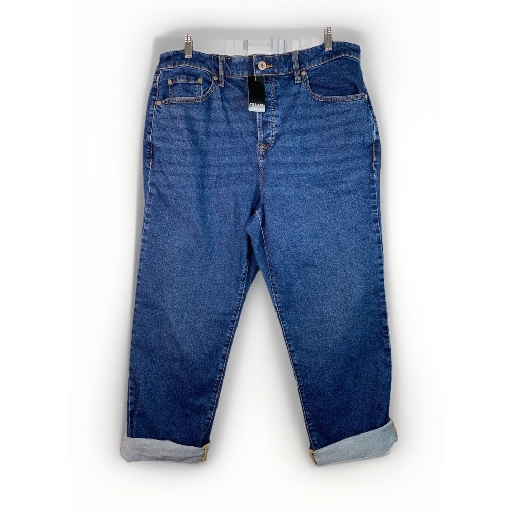 NWT Torrid Snatched Love Sick Women's 16R High Rise Straight Leg Crop Jeans